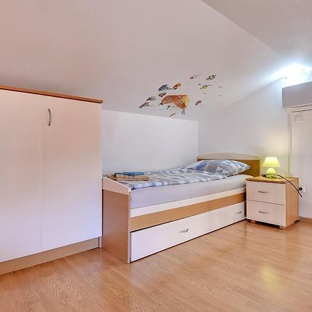 Apartment Stela Medulin Eksteriør bilde